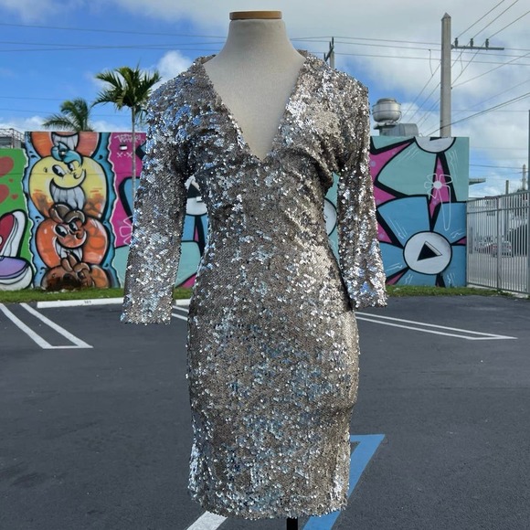 ASOS Design TFNC Body-Conscious Sequin Dress With Plunge Neckline Size US M - Picture 5 of 7